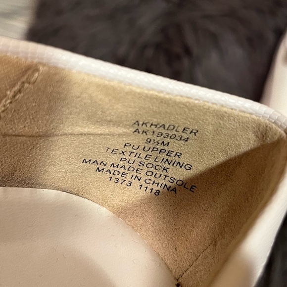 Anne Klein Akhadler Iflex Loafers Womens Sz 9.5 Ivory Faux Leather Snake Print - Picture 6 of 11